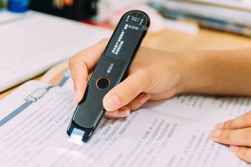 南京外国语学校引入人工智能标杆硬件有道词典笔